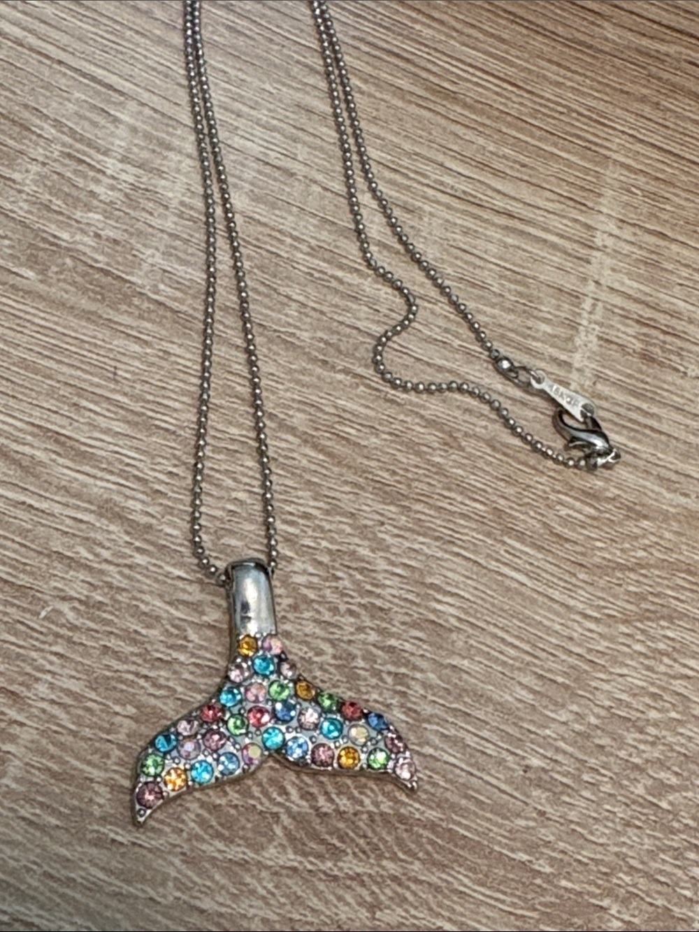 18k gold plated whale tail rhinestone necklace